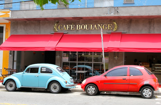 Café com delícias francesas
