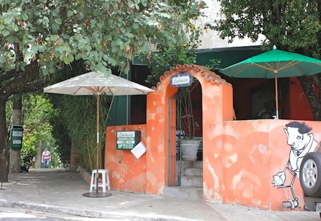 Para carnes, Leôncio