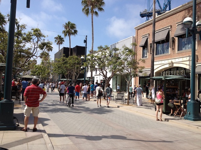 3rd street Promenade