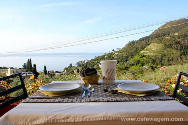 E o dia amanheceu assim: com sol e café da manhã de frente para o espetáculo. Adorei