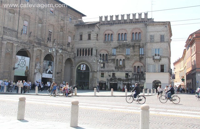 Piazza Garibalidi - bom ponto de partida!