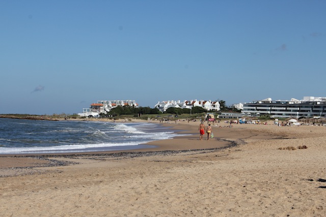 A praia na Páscoa, no parador ao lado do Mantra