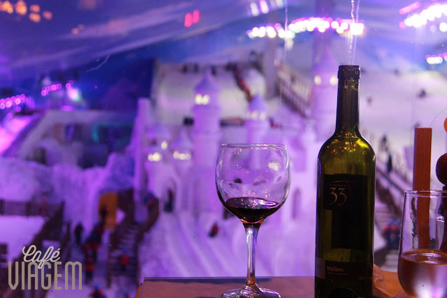 vinho e neve, boa pedida no restaurante