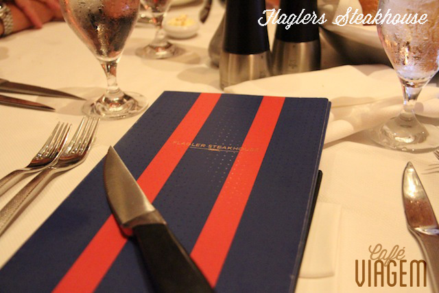 o imperdível, Flaglers Steakhouse - para carníforos e amantes dos frutos do mar