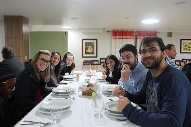 Sorria, você percorreu um longo caminho e conseguiu chegar no Dona Adélia. UHU!