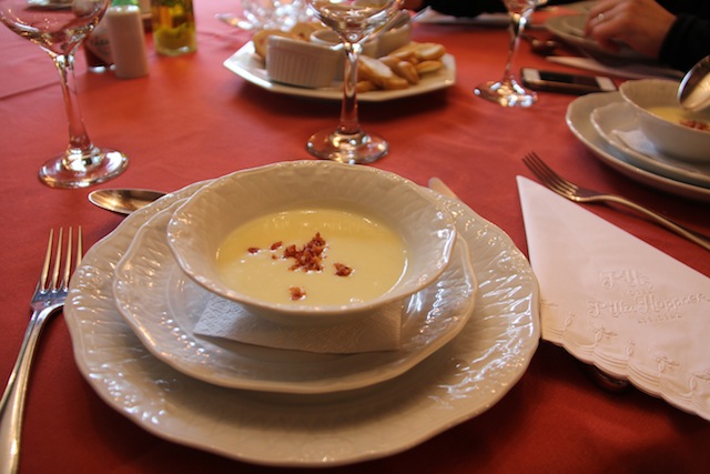 a entrada triunfal: sopa de batata