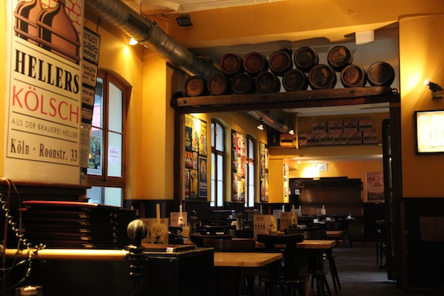Um dos vários ambientes da Hellers