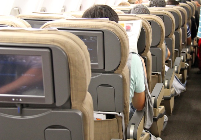 Embarcando de Zurique para o Brasil de econômica