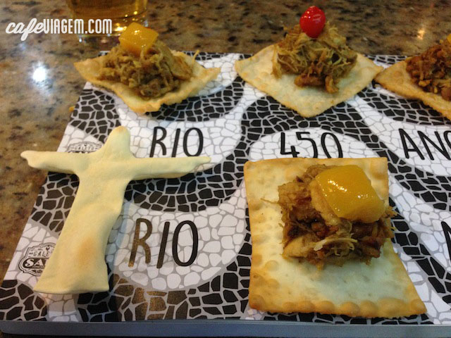 pastel aberto do Galeto Sat's - um caviar dos botecos!!