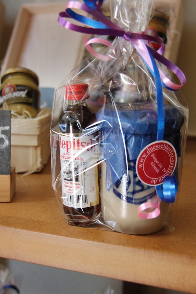 o presente perfeito vendido na loja: kit com o killerpitsh e a mostrada