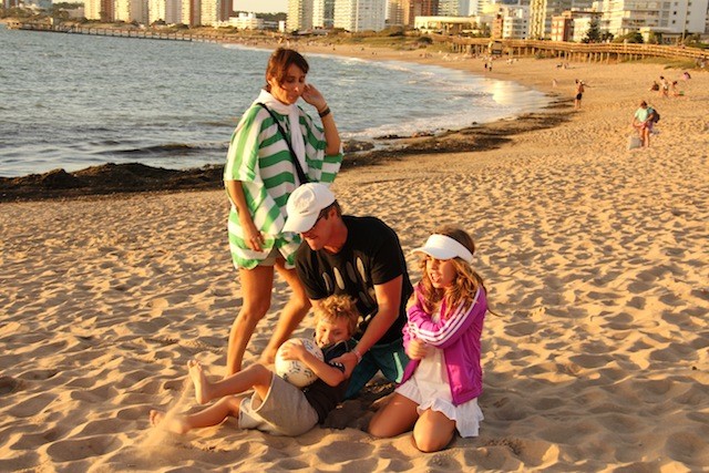 o fim de tarde na Praia Mansa é sempre lindo