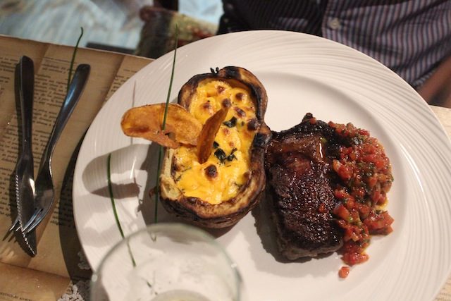 prato de carne, delicioso