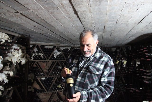 Inagcio apresentando o Amat, um dos vinhos ícones da Carrau