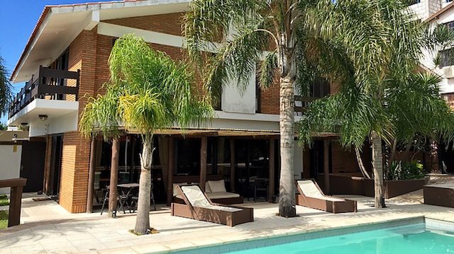Foto em dia de sol do site Lira Hotel (só pegamos chuva!)