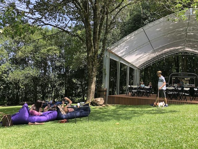 Open Lounge Cave Geisse