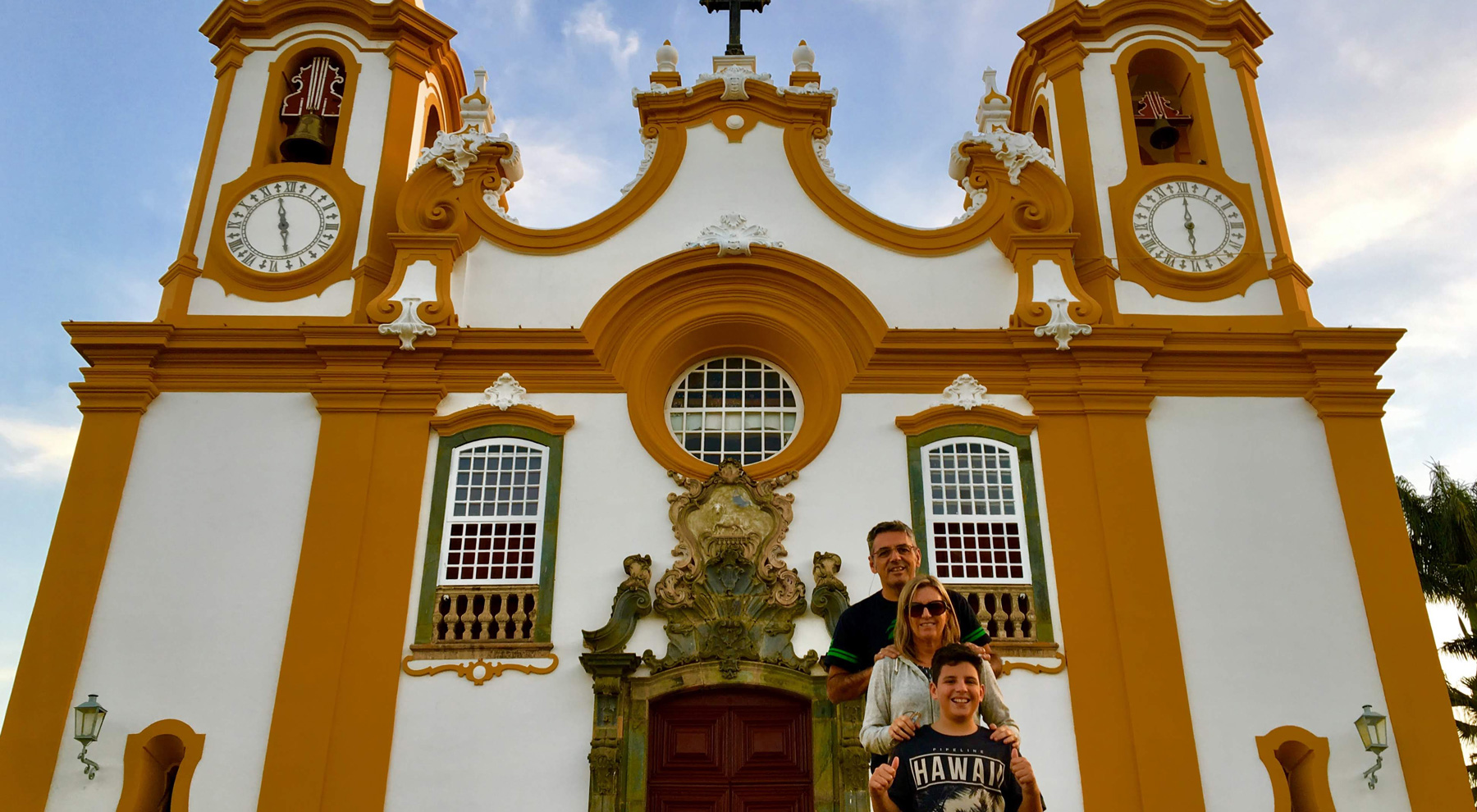 Tiradentes com crianças