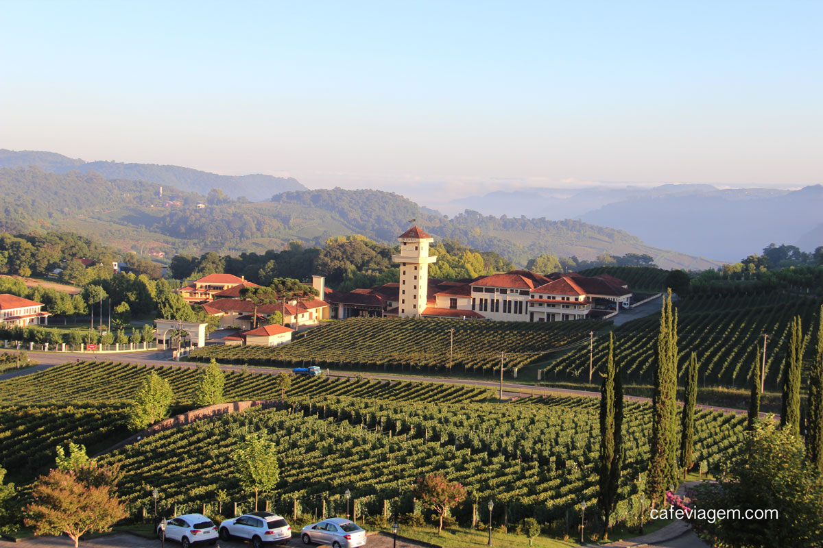 Vale dos Vinhedos tours